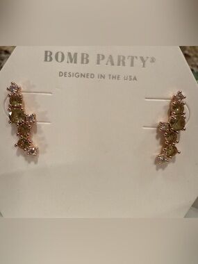 Bomb Party “Vines of Sparkle” Rose Gold Peridot Ear Climbers | Giftable Earrings
